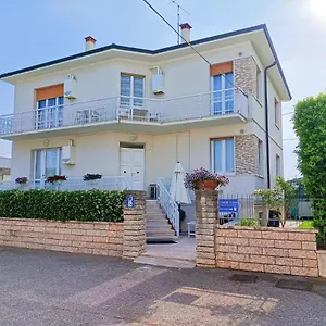 Affitta Elena Maison d'hôtes Colà